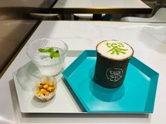 饼干杯奶盖茶-茶是一枝花泡茶店