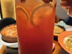 -自己人·宜昌菜(水悦城店)