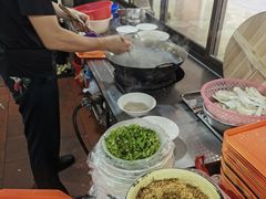 -建国蚵煎蚵面