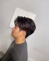 -海文先生国潮烫染男士理发馆