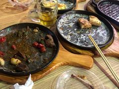 -老东镇啤酒屋海鲜加工·蒸汽海鲜·海鲜烧烤(台东店)