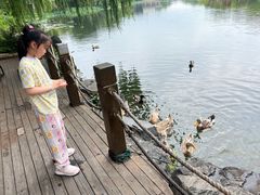 -上海怡沁园度假酒店