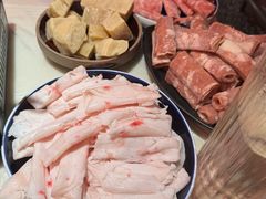 -老街烧烤大排档·地道湖北菜·龙虾馆(汉口火车站店)
