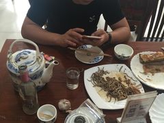 -溢心园香河肉饼总店