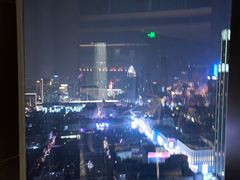 -唐拉雅秀酒店-西锦汇空中BBQ·思创餐厅