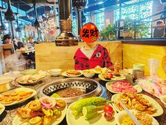 -釜御山海鲜烤肉火锅自助(新城市中心店)