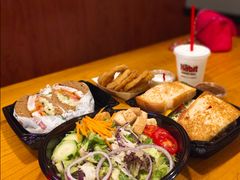 -The Habit Burger Grill 哈比特汉堡(复兴soho店)