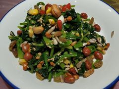 -宣海荣锅贴大王·陕味小吃集(钟楼店)