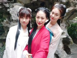 -汉仪华裳汉服馆(打浦桥店)