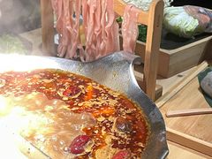 -湊湊火锅·茶憩(杭州湖滨银泰in77店)