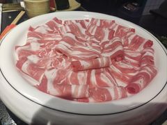 -宽板凳老灶火锅(台湾街店)