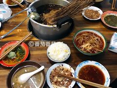 -咏勝锑锅麻辣烫(净居寺路总店)
