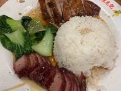 双拼饭-澳门陈光记烧味饭店(南京德基广场店)