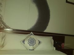 -泸州唯逸酒店(大山坪警察学院店)