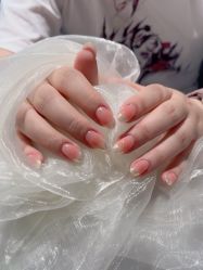 -丽心自助美甲美睫