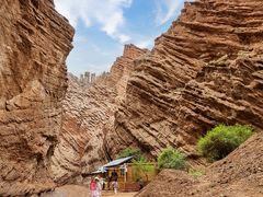 -天山神秘大峡谷