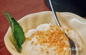 Renyang Yitou Niu Pure Milk Jelly