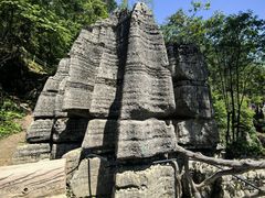 -梭布垭石林景区