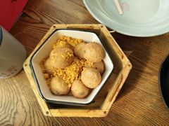 -蜜桃餐厅·伴山(湖滨商业街店)