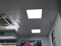 -顶巧鸡汤馄饨(虹口总店)