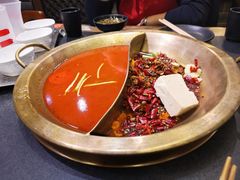 -沸炉重庆老火锅(军事博物馆店)