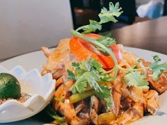 越式盐焗麻油鸡-大头虾越式风味餐厅(光明广场店)