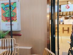-霸王茶姬(大学城熙街店)