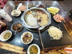 -储奇门鳝鱼火锅(总店)