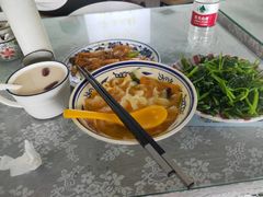 -天天向上素食餐厅(五台山店)