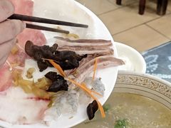 -桥香园云南过桥米线(金马碧鸡店)