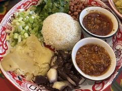 -闯关东东北农家菜(崂山石老人店)