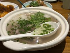 酸萝卜煲羊肉汤-禾珍珠家常小馆(河南博物院店)