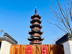 -龙华寺
