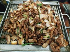 葱爆羊肉-95号酱骨·一块豆腐(展春园西路店)