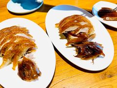 片鸭肉-新興传承烤鸭