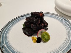糖醋小排-醉辉皇上海之巅(上海中心大厦店)