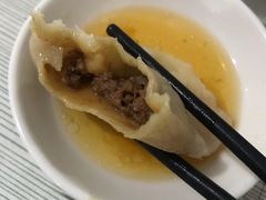 牛肉灌汤包-金城包子牛肉灌汤包(台东四路店)