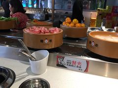 -龍歌自助小火锅(市南金茂湾店)