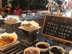 -君来湖滨饭店·玫瑰园