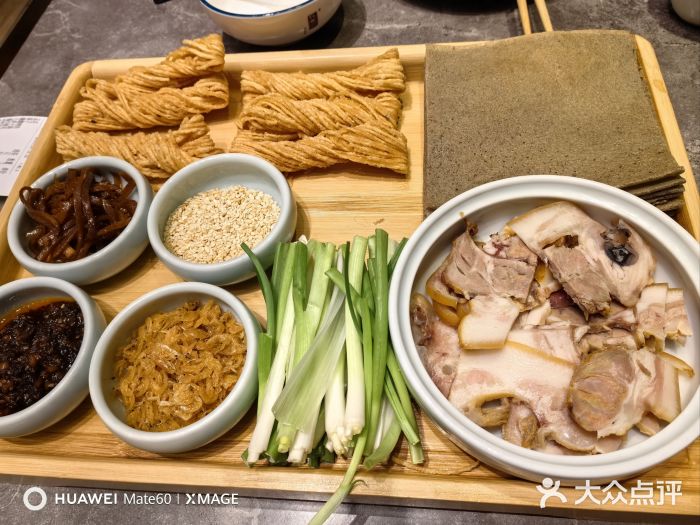 闫府私房菜·百年鲁菜(恒隆店)图片