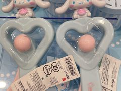 -名创优品(广东东莞东城万达2店)