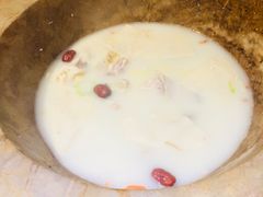 -滇香肴·云南菜蒸汽石锅鱼(云南北路店)