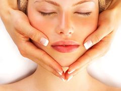 -艺采红鹰职业培训学校