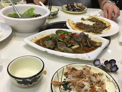-鑫悦楼煎蟹·16年海鲜大排档