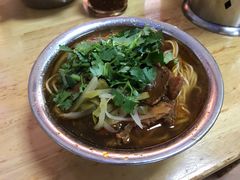 -朝阳路拉面店
