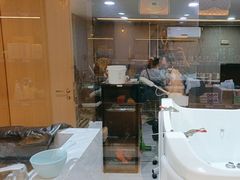 -悠尼宠物·独立低压伊珊娜洗护·美容·寄养(兰谷路店)