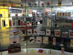 -颐高数码广场(邯郸路店)