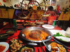 -谭鸭血老火锅(万象九宜城店)