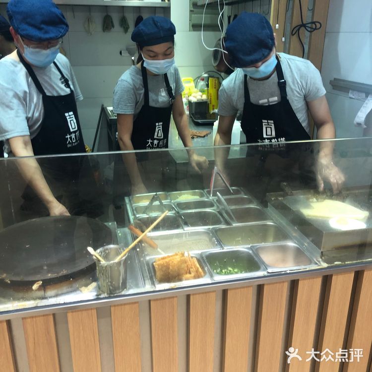 玉米汁也是现打的nice～橙v现在买套餐好像更优惠哦！