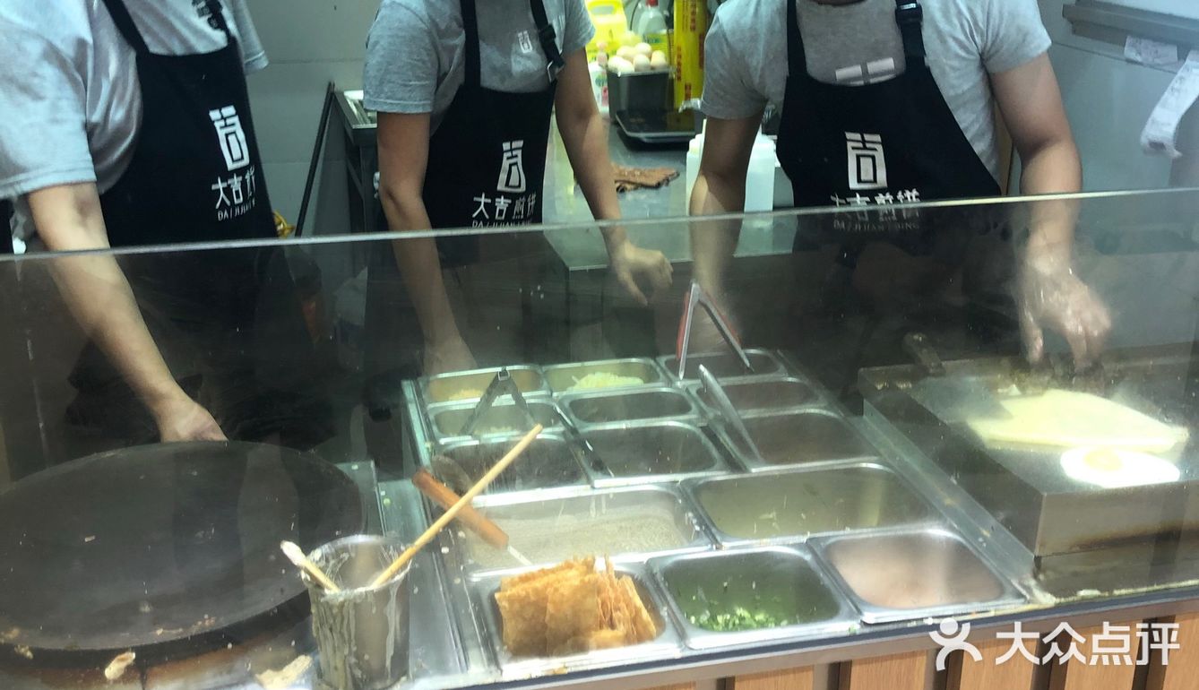 玉米汁也是现打的nice～橙v现在买套餐好像更优惠哦！